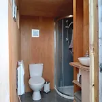 Sunny Mount Shepherd's Hut * Long Marton