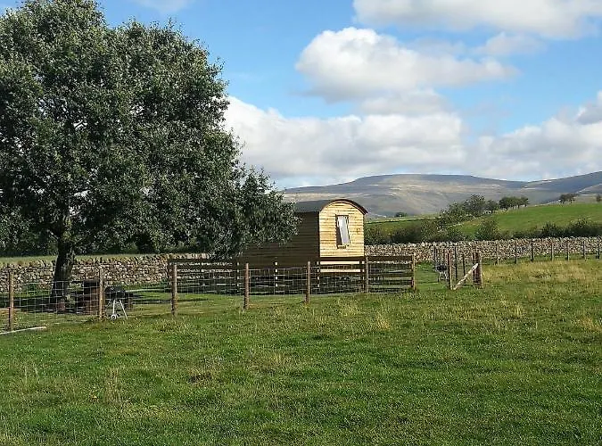 Luxusní stan Sunny Mount Shepherd's Hut Long Marton