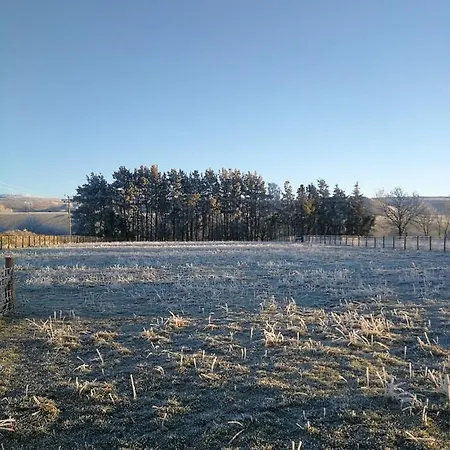 Sunny Mount Shepherd's Hut Long Marton